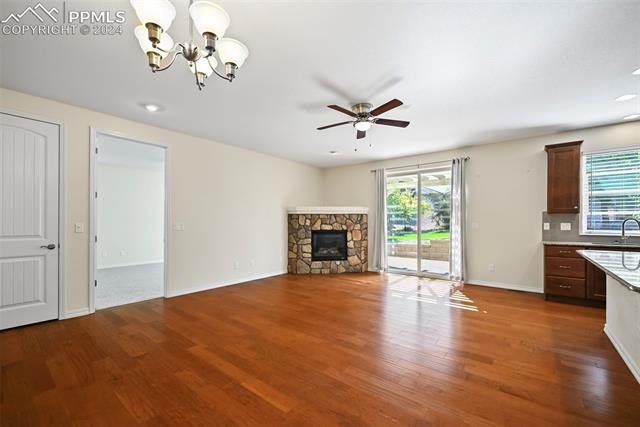 2169 Lone Willow View