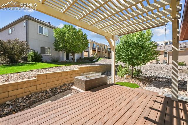 2169 Lone Willow View