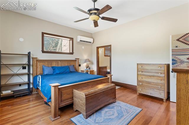 611 E Willamette Avenue