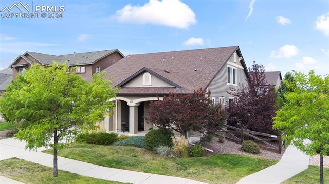 6488 Forest Thorn Court