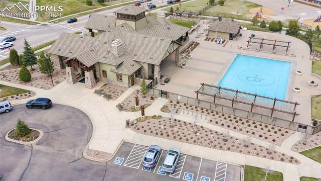 6488 Forest Thorn Court