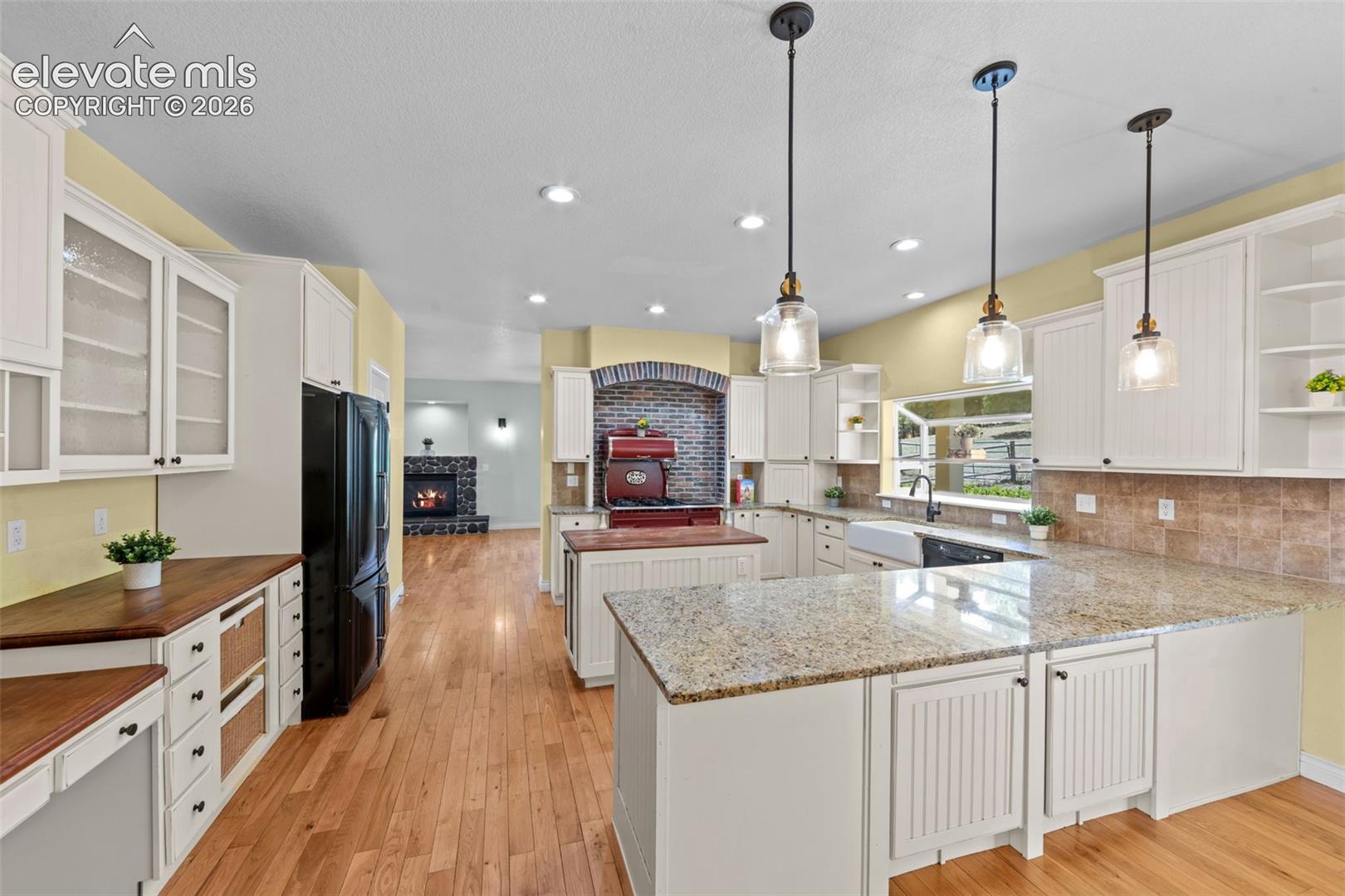 16540 Mesquite Road