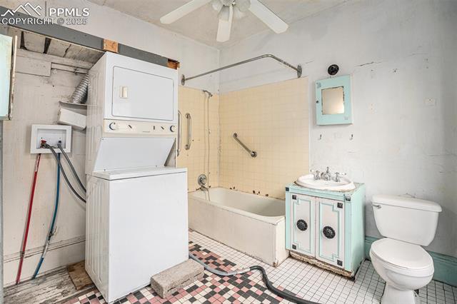 121 W Fountain Boulevard