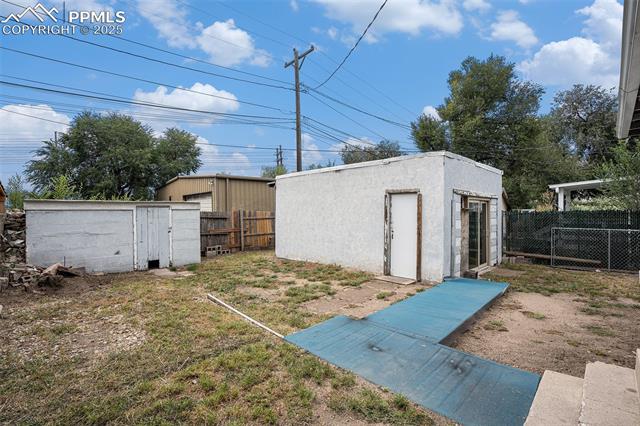 121 W Fountain Boulevard