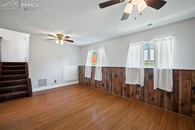 6880 Parkridge Court