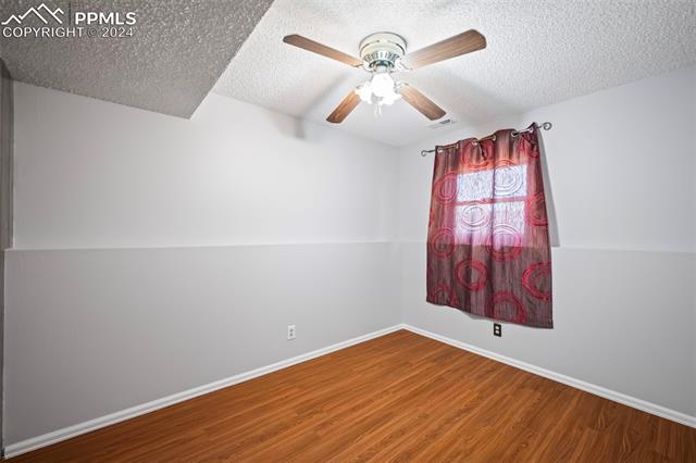 6880 Parkridge Court