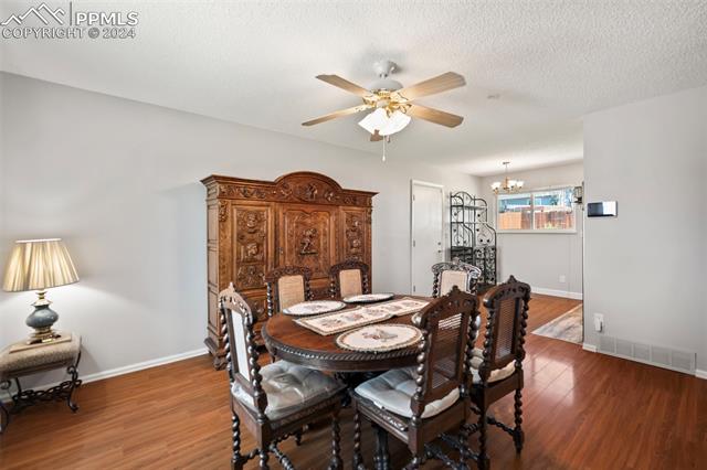 6880 Parkridge Court