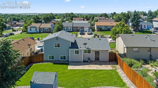 6880 Parkridge Court
