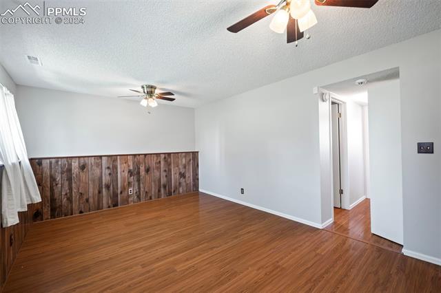 6880 Parkridge Court