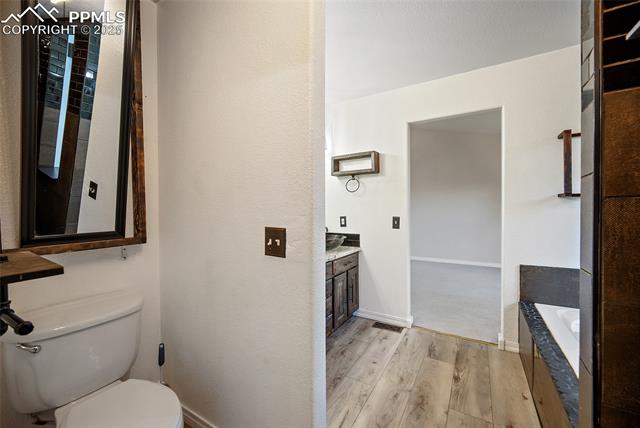 1410 Almagre Peak Drive