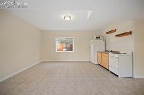 1410 Almagre Peak Drive