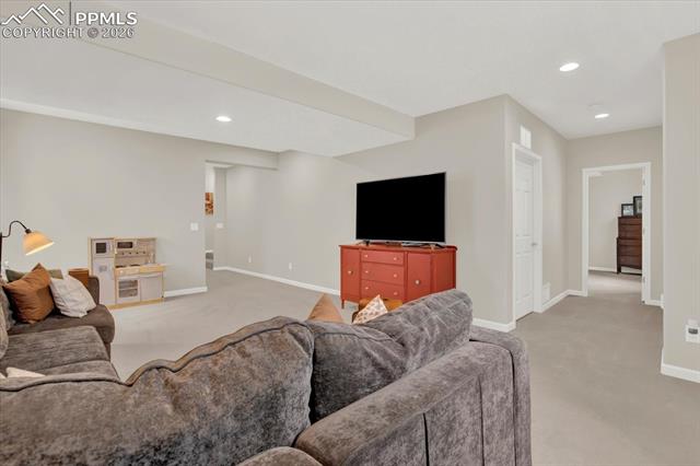 7106 Golden Acacia Lane