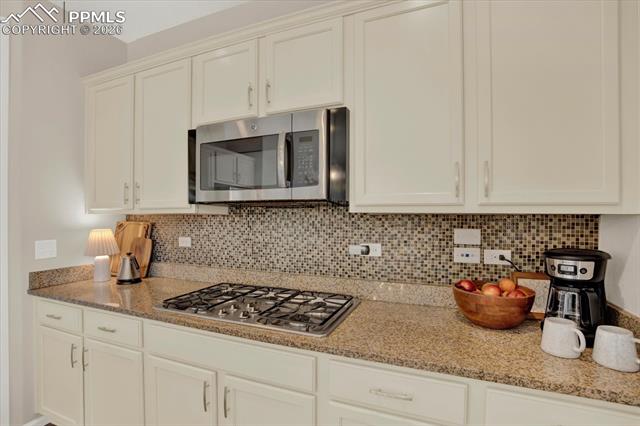 7106 Golden Acacia Lane