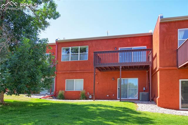 2606 Thrush Grove
