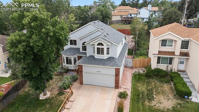 3887 Point Of The Rocks Drive