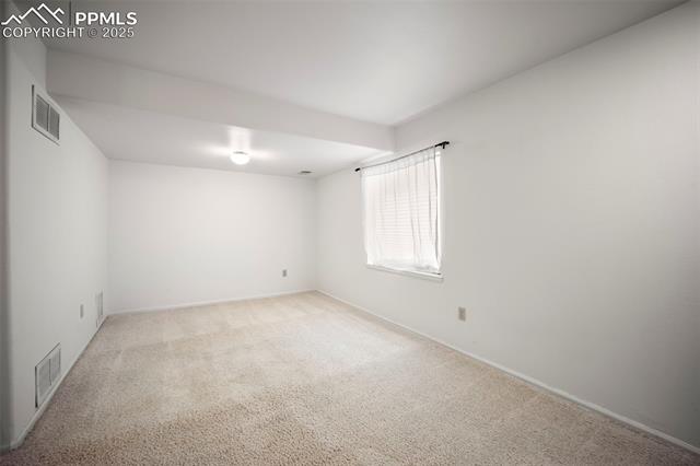 3887 Point Of The Rocks Drive