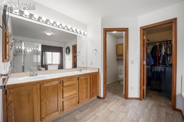 3887 Point Of The Rocks Drive