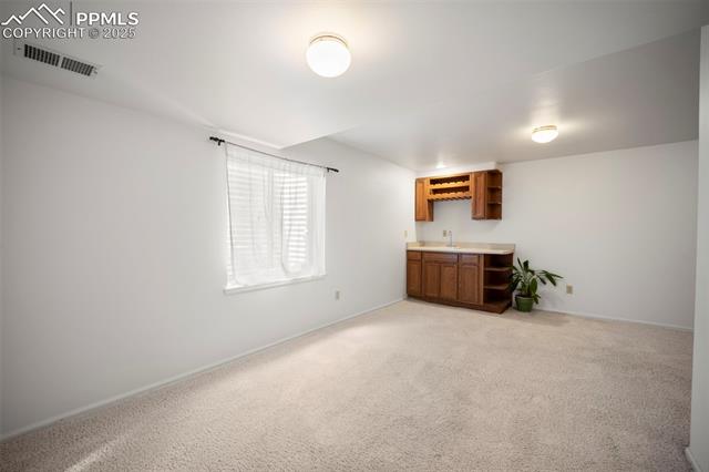 3887 Point Of The Rocks Drive