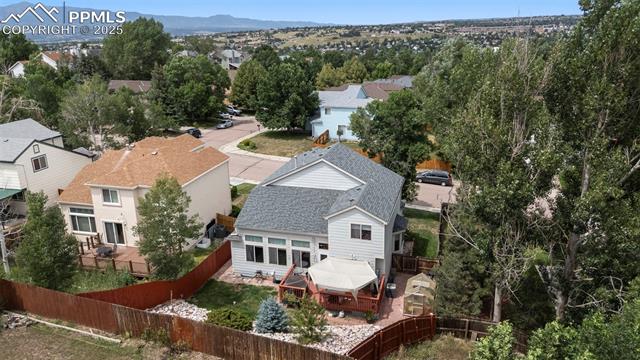 3887 Point Of The Rocks Drive