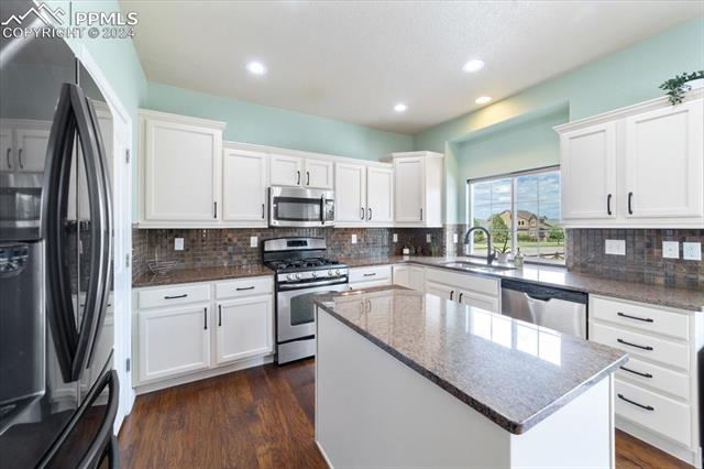 7169 Spring Linden Court