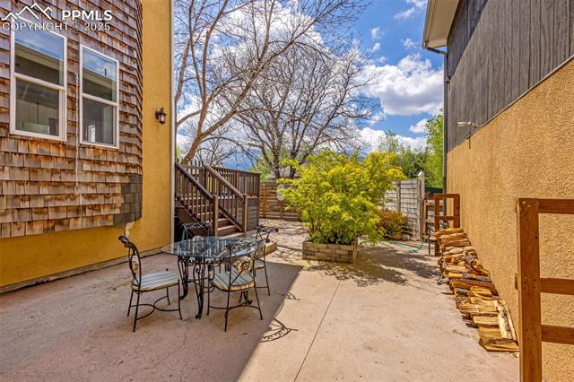 321 S Graceland Grove