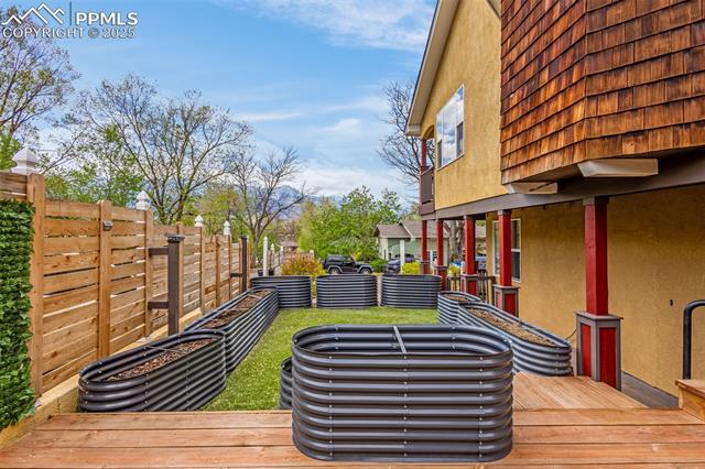 321 S Graceland Grove