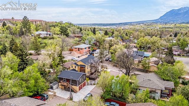 321 S Graceland Grove