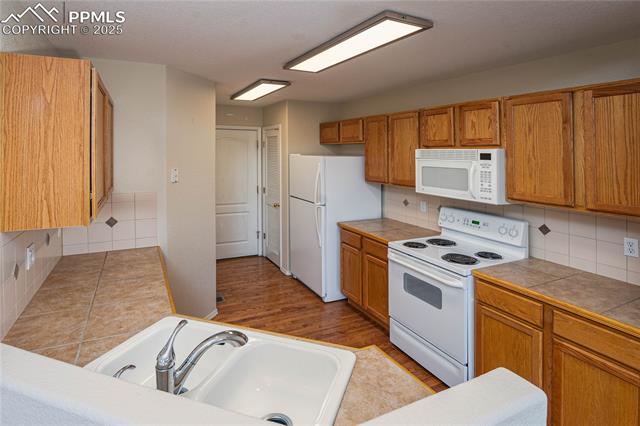 4742 Sand Mountain Point