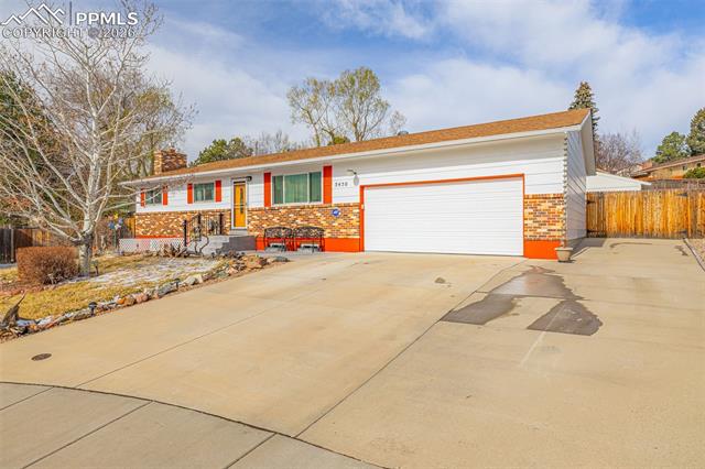 5450 Flintridge Drive