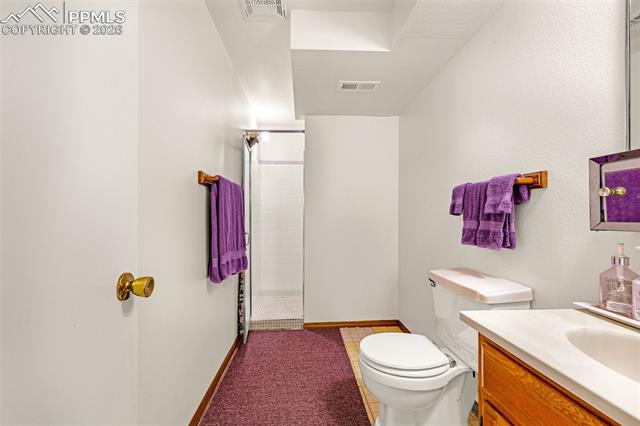 5450 Flintridge Drive