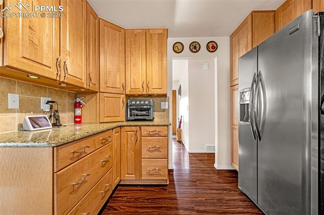 5450 Flintridge Drive