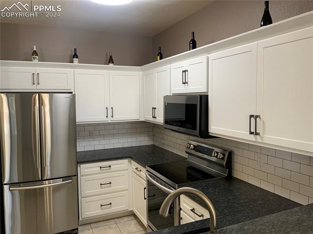 7584 Sandy Springs Point