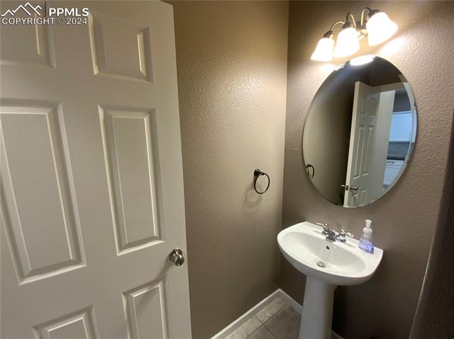 7584 Sandy Springs Point