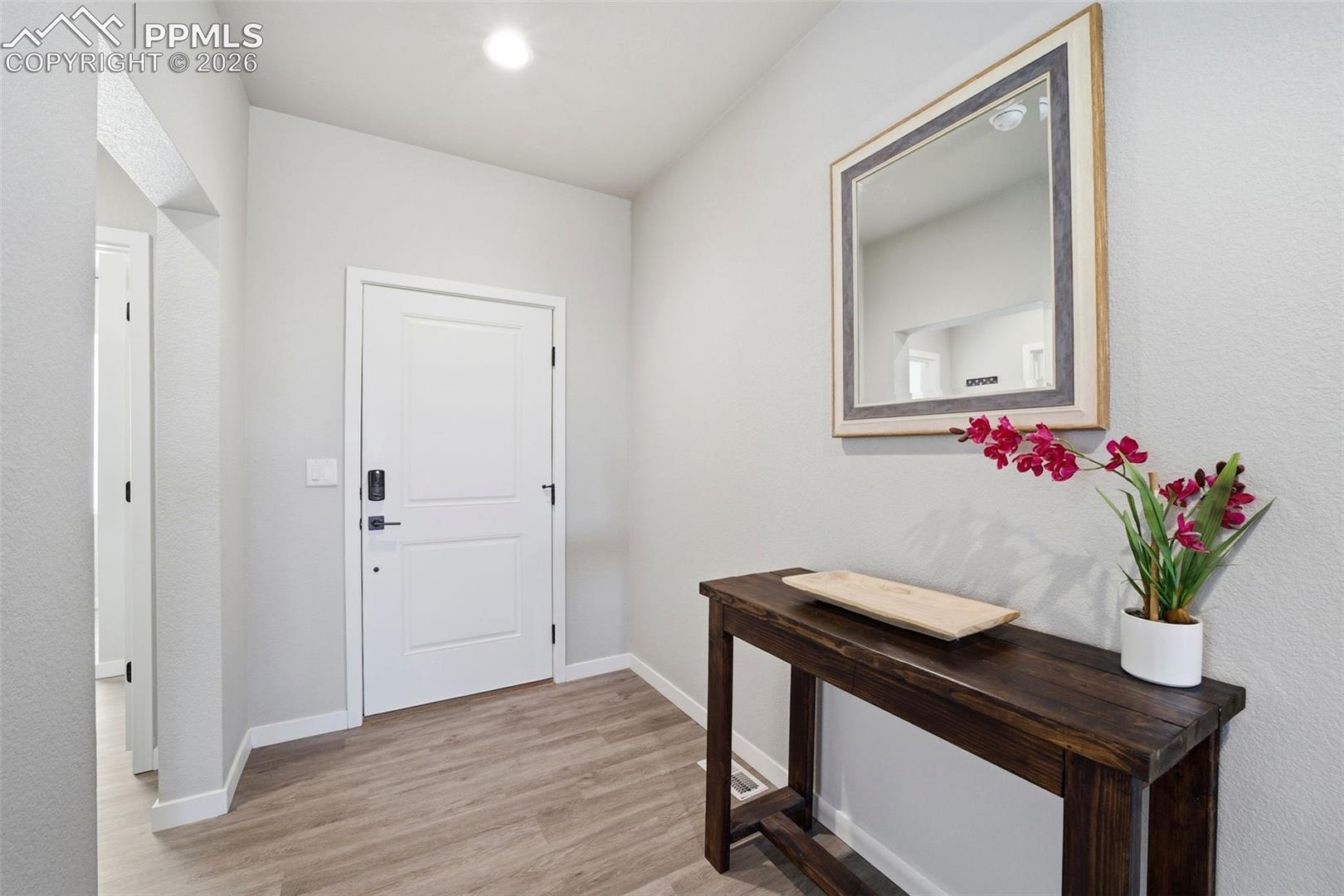 22180 Cattlemen Run