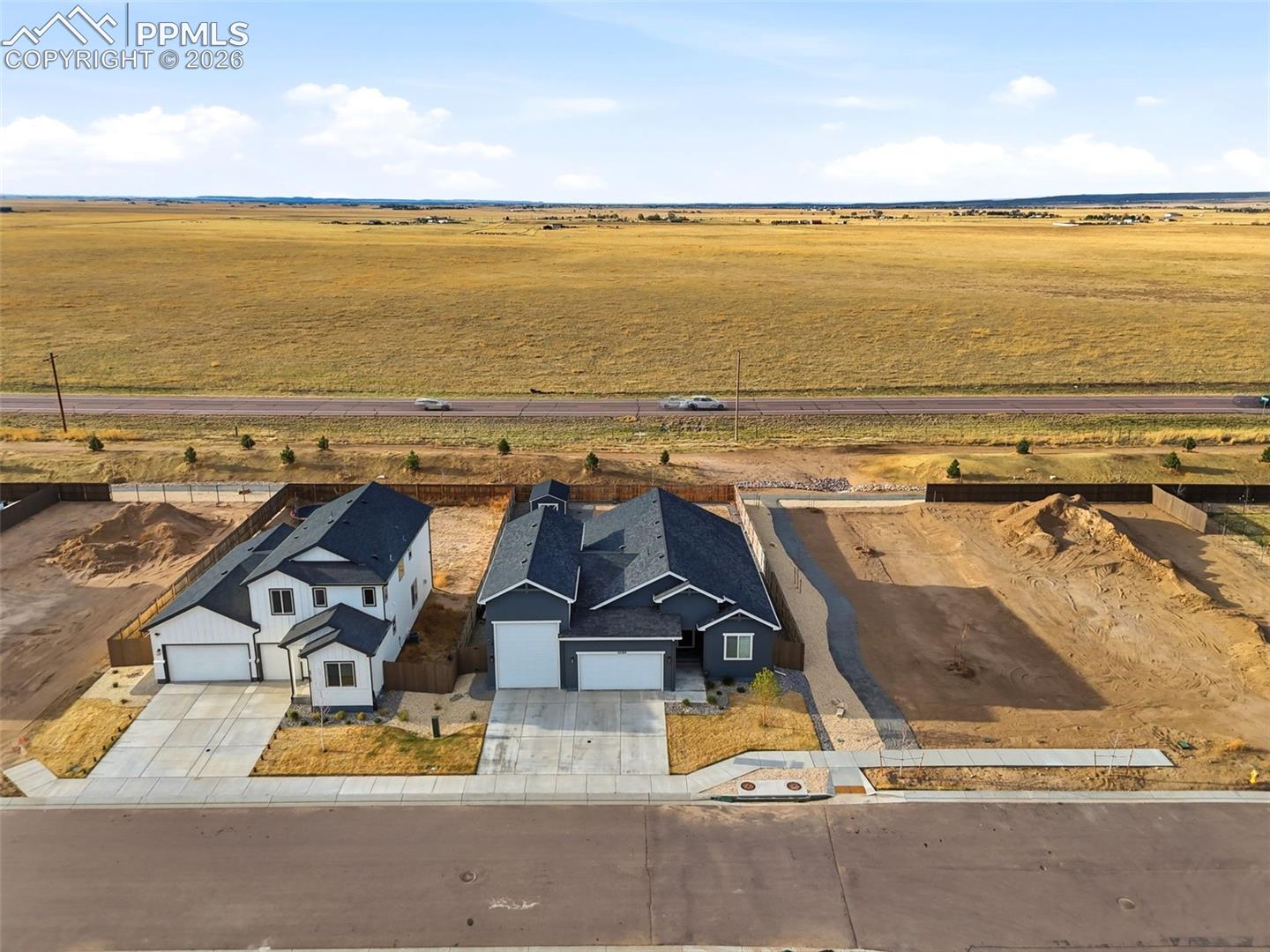 22180 Cattlemen Run