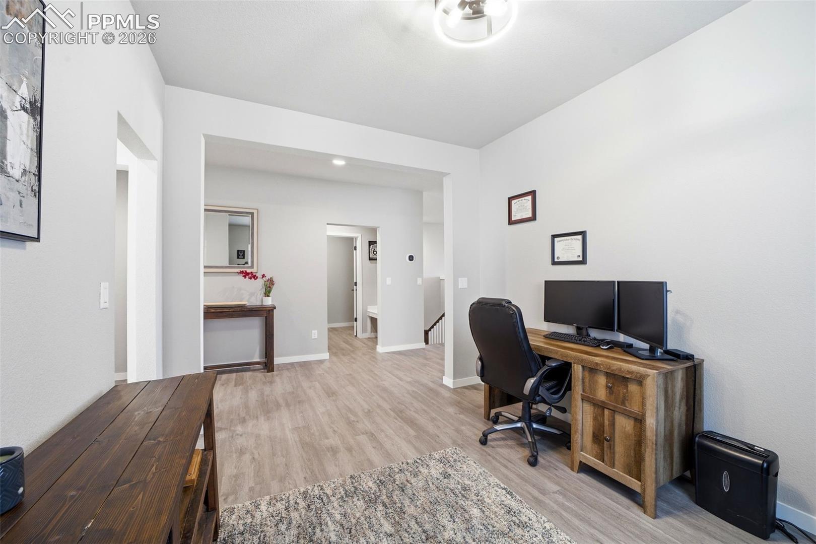 22180 Cattlemen Run
