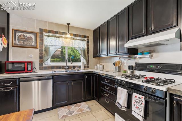 1409 Evergreen Drive