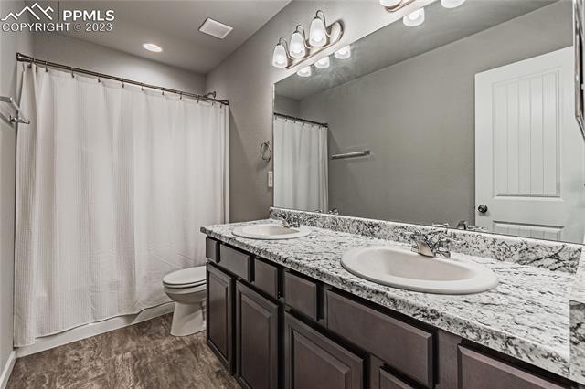 7269 Bigtooth Maple Drive