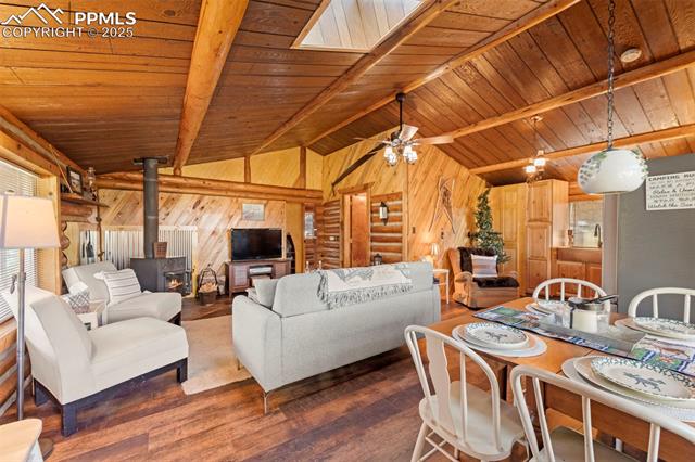 7042 County Road 92