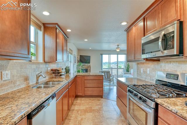 5703 Canyon Reserve Heights