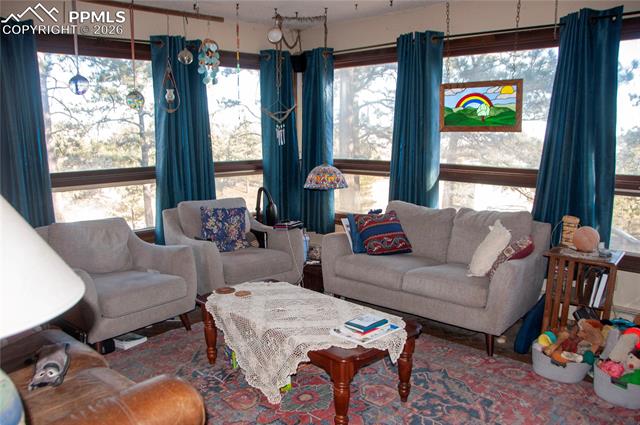 16820 Vincent Avenue