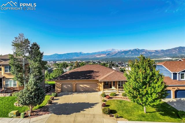 1435 Almagre Peak Drive