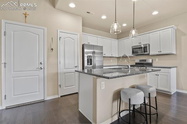 8842 White Prairie View