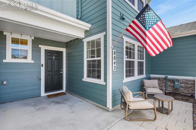 8842 White Prairie View