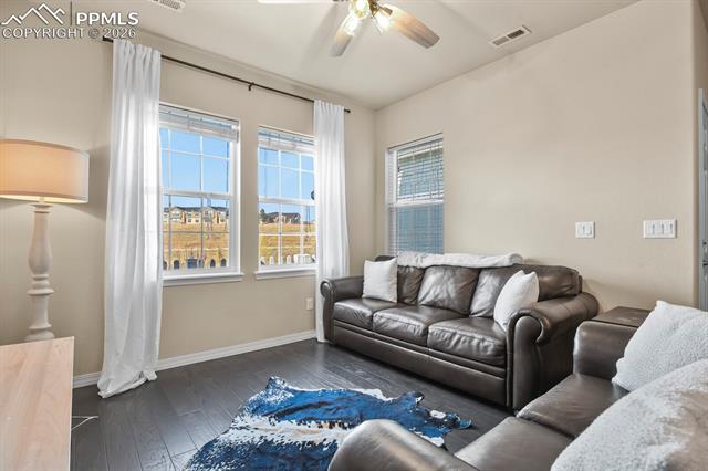 8842 White Prairie View