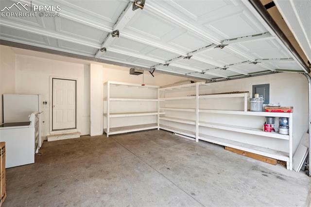 1040 Samuel Point