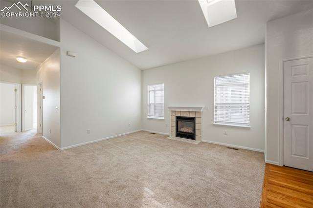 1040 Samuel Point