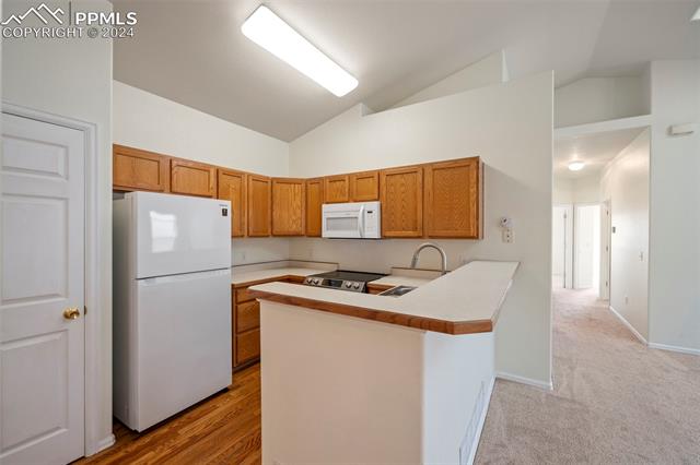 1040 Samuel Point