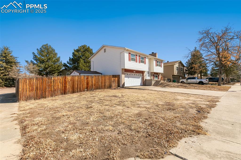 855 Hoosier Drive
