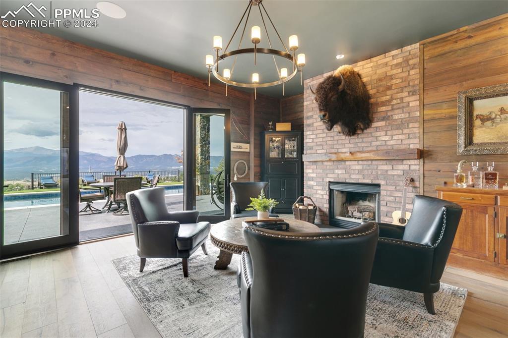 14040 Shadow Pines Road